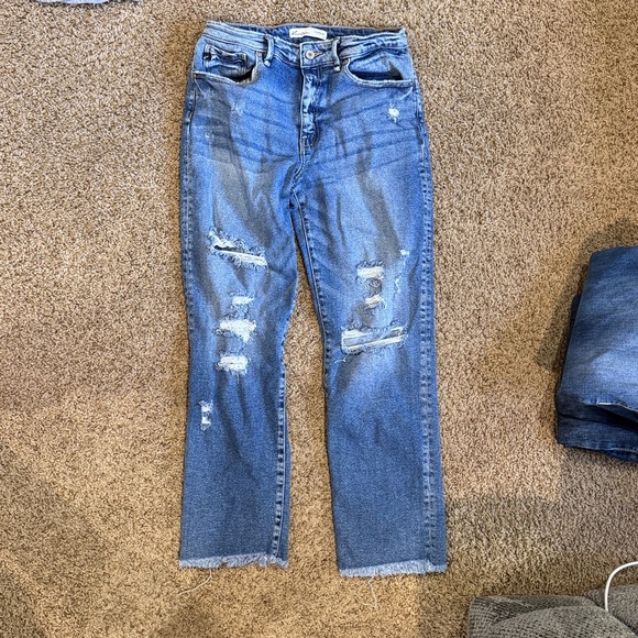 Kan Can Distressed Blue Jeans cut off ankles - Picture 1 of 3